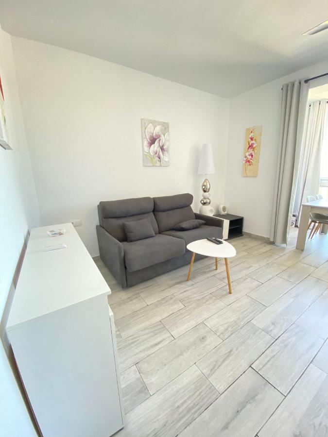 Studio Avec Piscine Et Parking Rosas Exterior foto