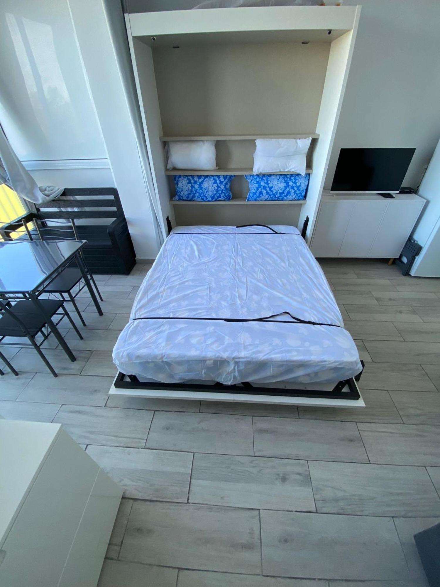 Studio Avec Piscine Et Parking Rosas Exterior foto